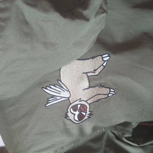 Her Universe Marvel Ms. Marvel Patch Anorak army green Women's Jacket Sz M - Picture 7 of 11